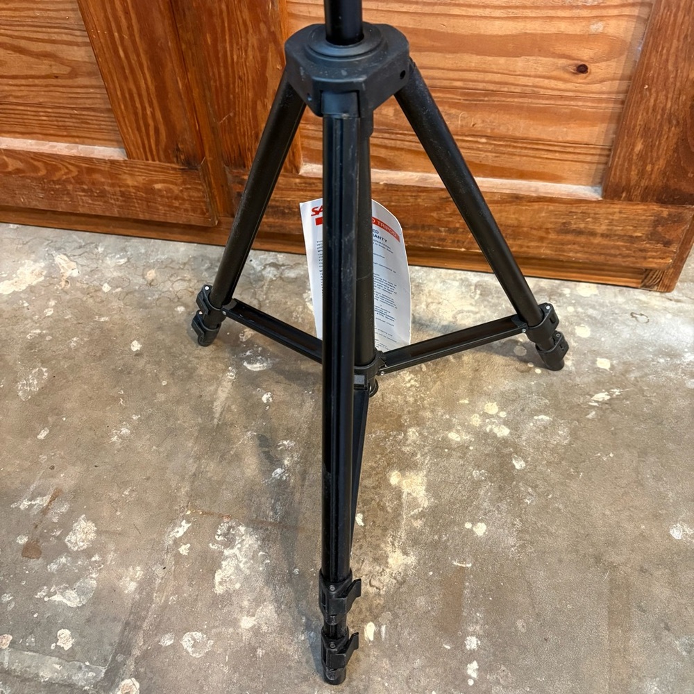 Vintage * Sakar TR-2L Photo and Video Tripod with Box Extends to 49" Retro Decor - Picture 7 of 14
